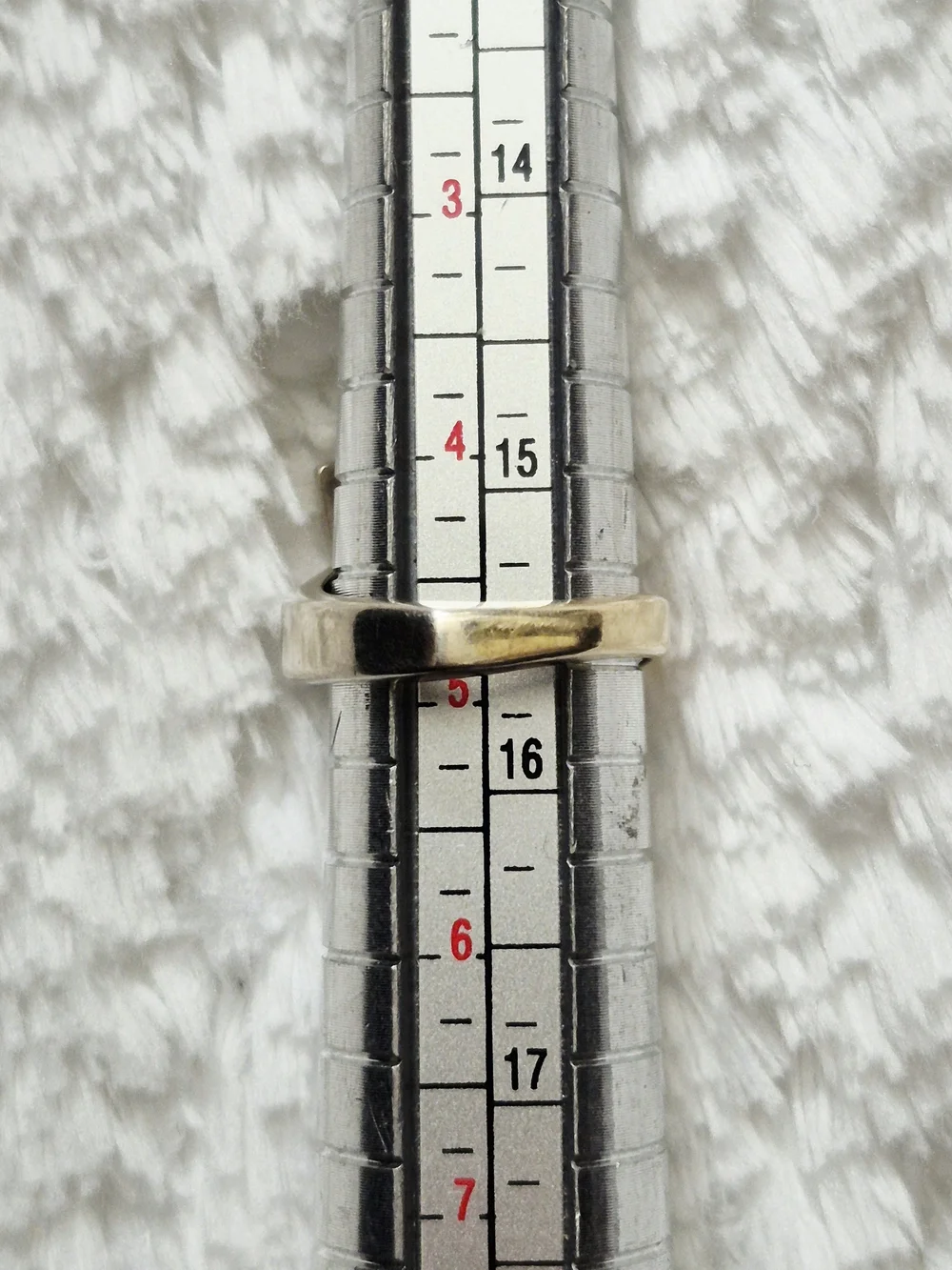 Estate 14k Gold Geometric Diamond Cocktail Ring